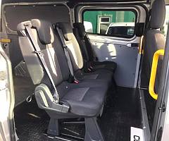 Ford Transit Custom CrewVan - Image 4/10