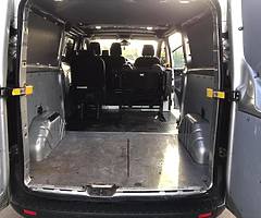 Ford Transit Custom CrewVan - Image 6/10