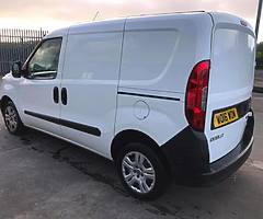 2016 Fiat Doblo Cargo - Image 9/10