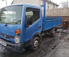 2008 nissan cabstar