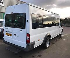 Forf Transit Minibus