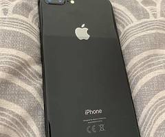 iPhone 8 Plus