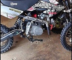 Stomp 125 pitbike