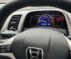 Honda Civic 06 NCT 31-10-19 - Image 9/10