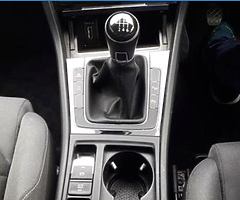 2015 Volkswagen Golf - Image 6/9