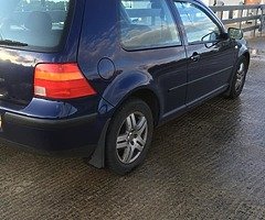 2003 Volkswagen Golf
