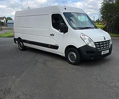2011 Master 2.3 LWB Euro 5 6 speed build in sat nav Take small px
