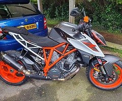 Ktm 1290 superduke r
