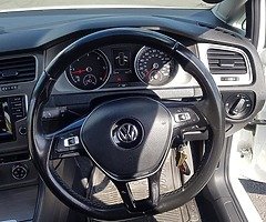 Volkswagen Golf 1.6 TDI - Image 9/10