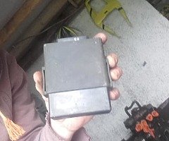 BANDIT 250 engine -parts need gone - Image 6/9