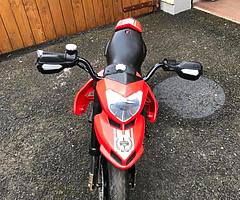 Ducati battery motorbike