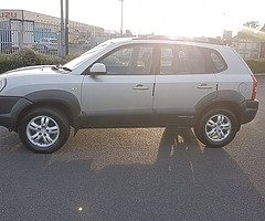 Fully AUTOMATIC 2.0 HYUNDAI TUCSON CRDI 2 KEYS NCTD NEW TYRES - Image 4/10