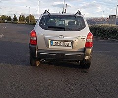 Fully AUTOMATIC 2.0 HYUNDAI TUCSON CRDI 2 KEYS NCTD NEW TYRES - Image 6/10