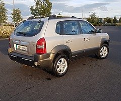 Fully AUTOMATIC 2.0 HYUNDAI TUCSON CRDI 2 KEYS NCTD NEW TYRES - Image 7/10