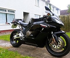 2005 Honda CBR