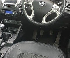 Hyundai ix35 2011 low miles - Image 8/10