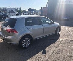 Volkswagen golf - Image 3/6
