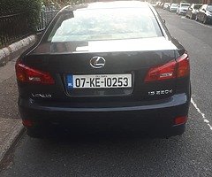 vand schimb lexus is 2200b ofer maxim 500 la ce va mai bun