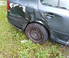 Parts or whole car - Image 4/4