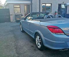 Vauxhall Astra twintop