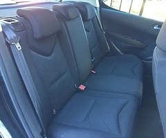 Peugeot 308 1.6 HDI S. Manual2011. New 2 year Nct. Taxed end 9/10. 138k klms.  Full Service history. - Image 4/10