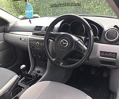2004 Mazda 3 - Image 5/8