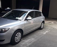 Mazda 3 - Image 2/10