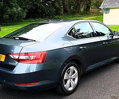 2016 skoda superb 2.0 automatic - Image 4/9
