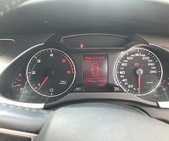 Audi A4 2012 Saloon Car - Image 6/10