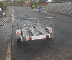 Motorbike trailer