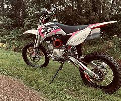 Demon x 170