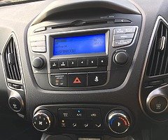 Hyundai CRDI IX35 - Image 3/9