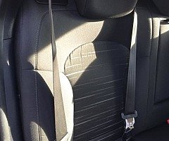 Hyundai CRDI IX35 - Image 4/9