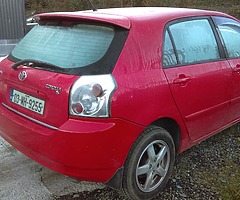TOYOTA COROLLA FOR BREAKING