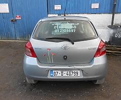 TOYOTA YARIS FOR BREAKING