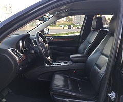 Grand cherokee Limited 2013 panoramic rear camera sensor heated & ventilated seats call 03.268 1