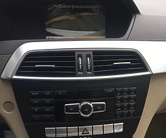 Mercedes C250 AMG Look 2012 panoramic rear camera keyless push start call on 03.268 143 - Image 3/8
