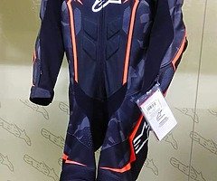 Alpinestars GP V2 camoflouge 1 piece leather suit