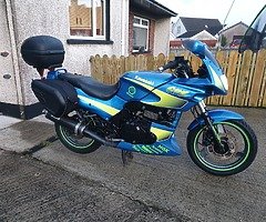 Kawasaki gpz500s