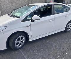 Toyota prius year 2014