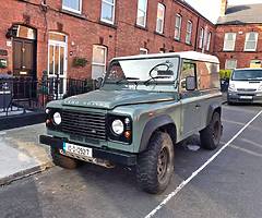2010 Land Rover Defender 90