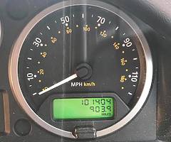 2010 Land Rover Defender 90 - Image 5/8