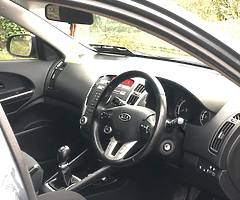 Kia ceed 2012 1.6Crdi Cheap tax - Image 10/10