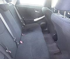 Toyota Prius. 2014 - Image 7/7