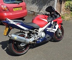 2002 Honda CBR - Image 5/8