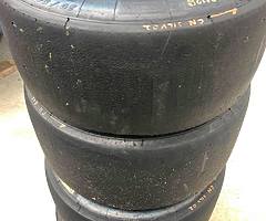 Michelin Pirelli Kuhmo Slicks