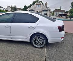 R18 Alloys with good tyres, only Swap