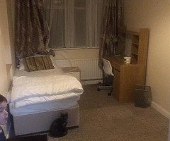 Rooms to rent - Image 6/10