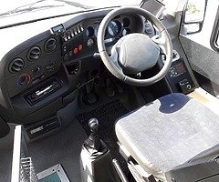 07 Iveco mini bus 24 seater - Image 6/8