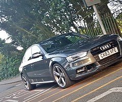 141 Audi A4 Sline Black Addition